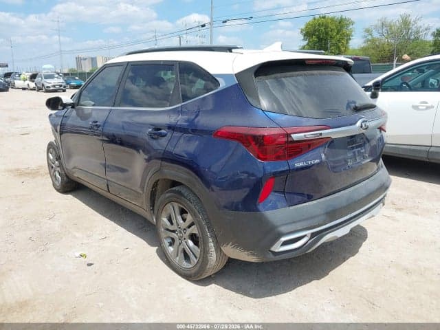 2021 KIA SELTOS S 3