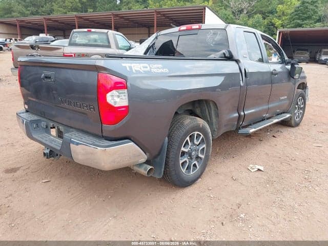 2017 TOYOTA TUNDRA SR5 5.7L V8 4