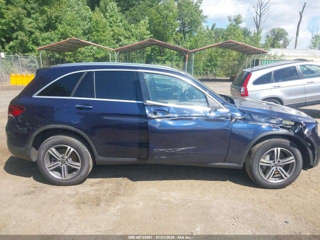 2020 MERCEDES-BENZ GLC 300 4MATIC 13