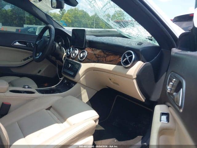 2018 MERCEDES-BENZ CLA 250 5