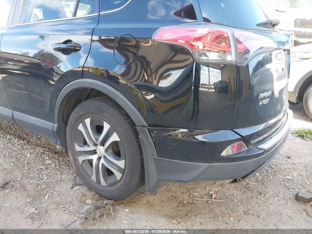 2018 TOYOTA RAV4 LE 6