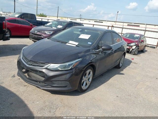 2017 CHEVROLET CRUZE LT AUTO 2