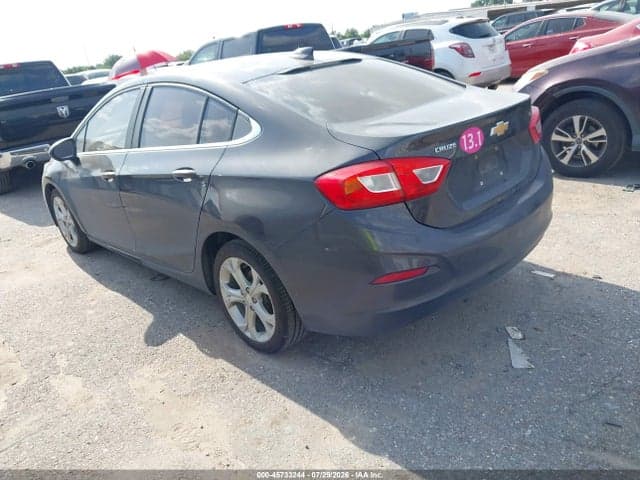 2017 CHEVROLET CRUZE LT AUTO 3