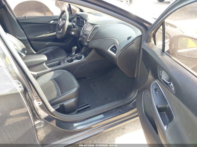 2017 CHEVROLET CRUZE LT AUTO 5