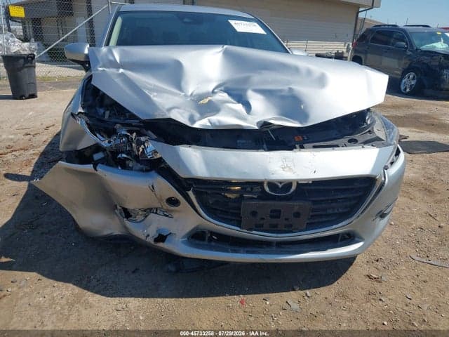2018 MAZDA MAZDA3 TOURING 6