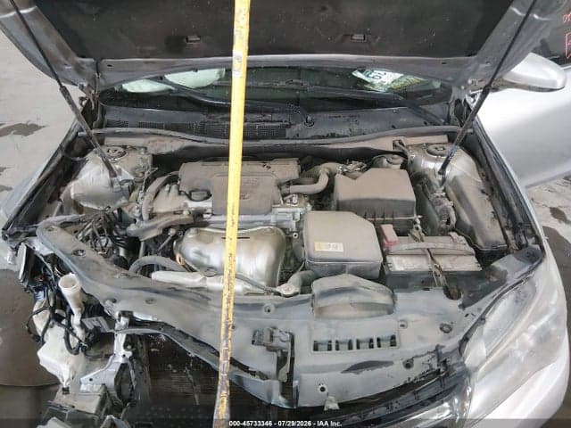 2017 TOYOTA CAMRY SE 10