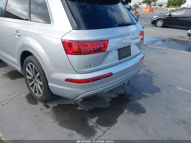 2017 AUDI Q7 3.0T PREMIUM 6