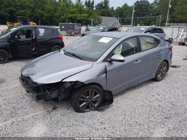 2017 HYUNDAI ELANTRA SE 2