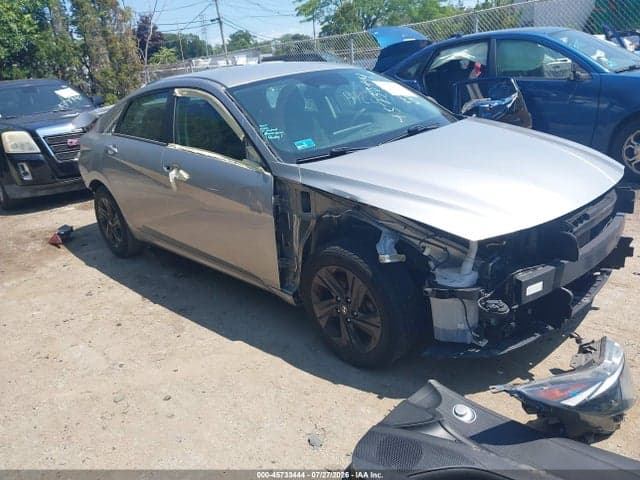 2022 HYUNDAI ELANTRA SEL 1