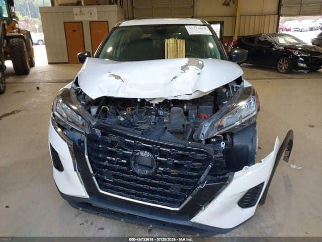 2024 NISSAN KICKS S XTRONIC CVT 12