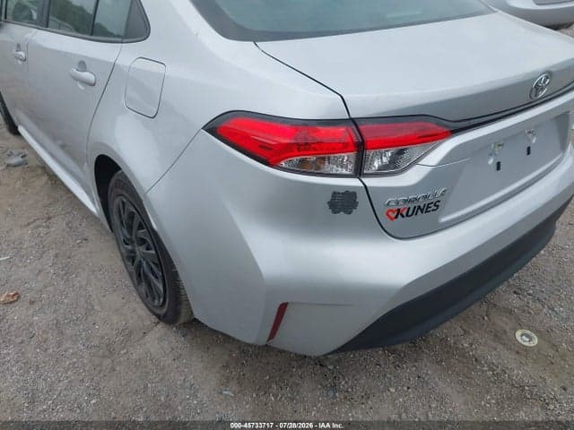 2024 TOYOTA COROLLA LE 3