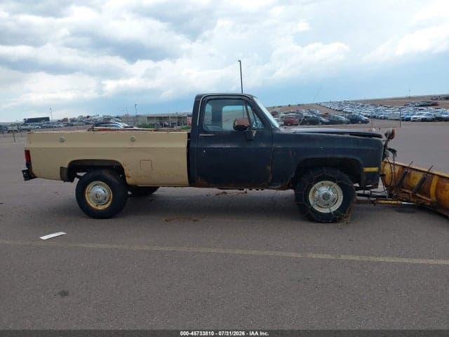 1982 CHEVROLET K20 13