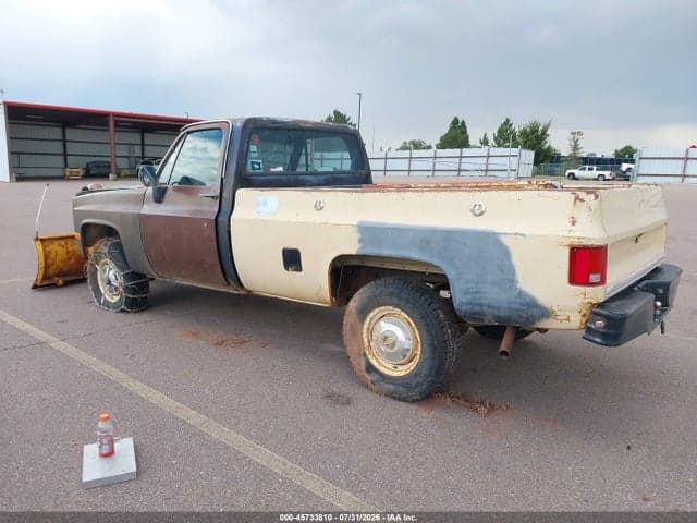 1982 CHEVROLET K20 3