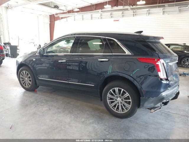 2017 CADILLAC XT5 LUXURY 3