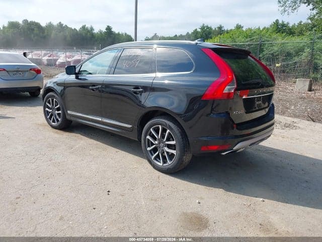 2017 VOLVO XC60 T6 DYNAMIC 3