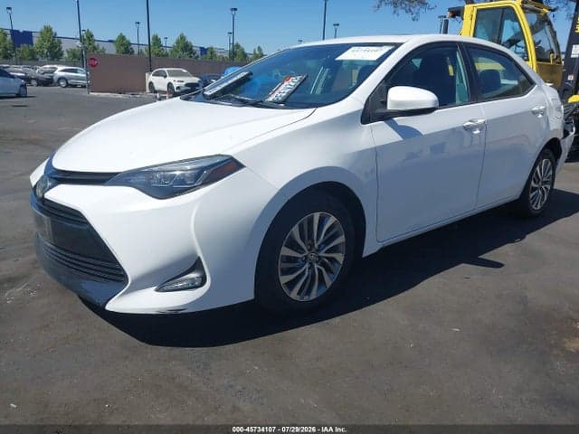 2018 TOYOTA COROLLA XLE 2