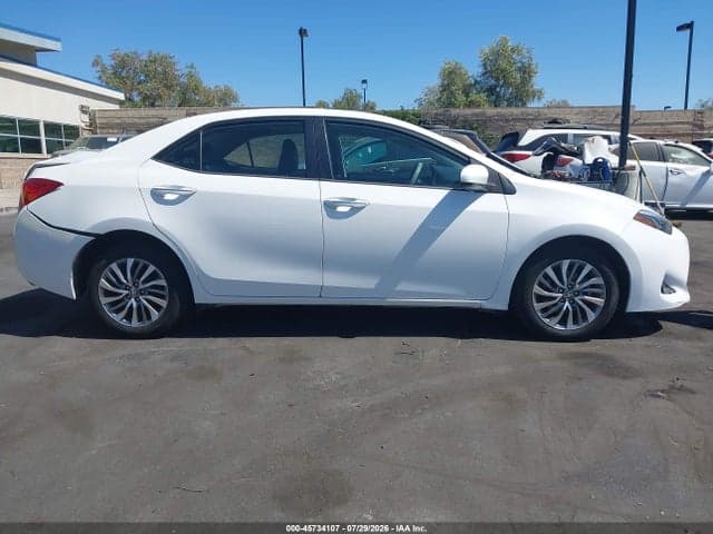 2018 TOYOTA COROLLA XLE 13