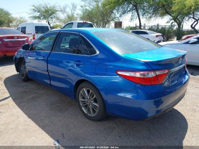 2017 TOYOTA CAMRY SE 3