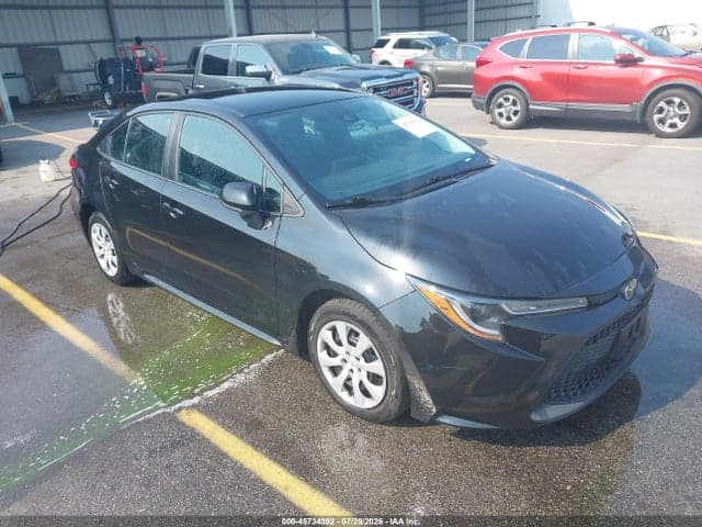 2022 TOYOTA COROLLA LE 1