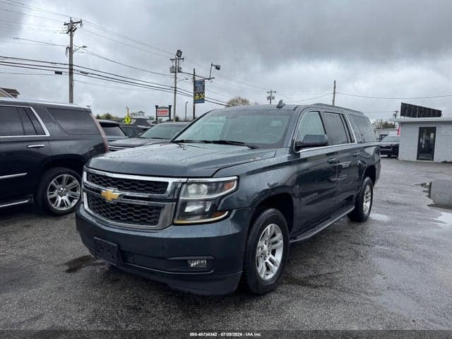 2019 CHEVROLET SUBURBAN LT 2