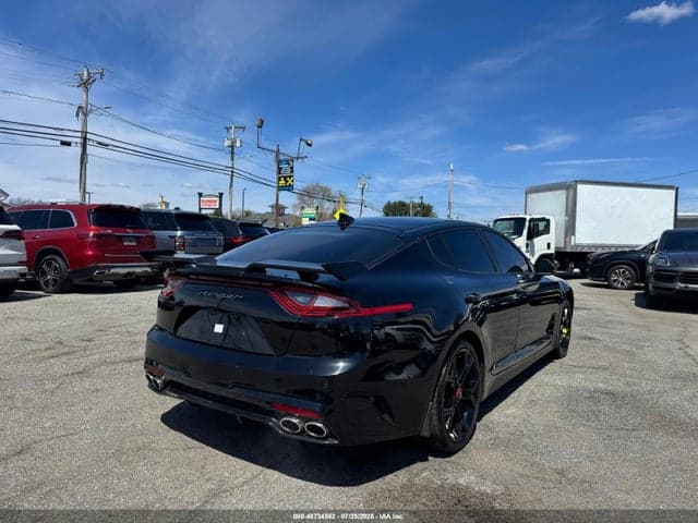 2019 KIA STINGER GT2 4