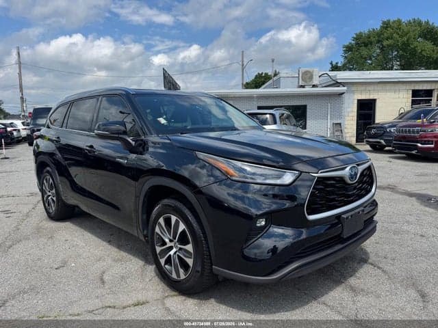 2021 TOYOTA HIGHLANDER HYBRID XLE - 1
