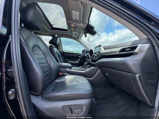 2021 TOYOTA HIGHLANDER HYBRID XLE 5