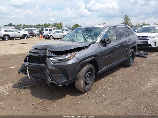 2023 TOYOTA RAV4 LE 2