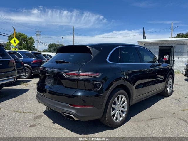 2019 PORSCHE CAYENNE 4