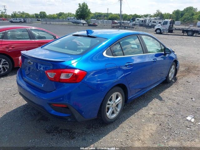 2017 CHEVROLET CRUZE LT AUTO 4