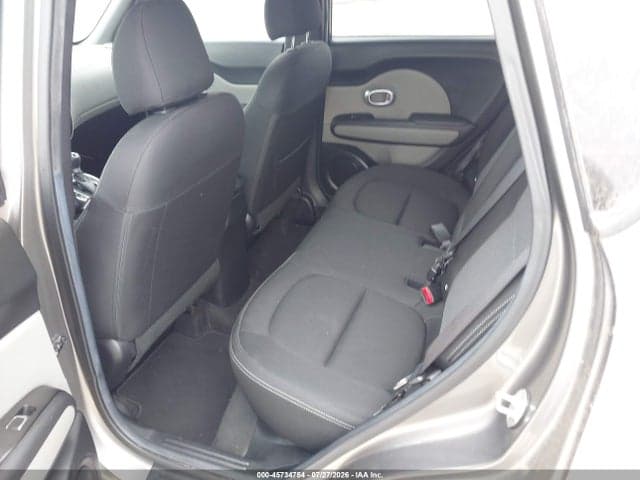 2017 KIA SOUL + 8