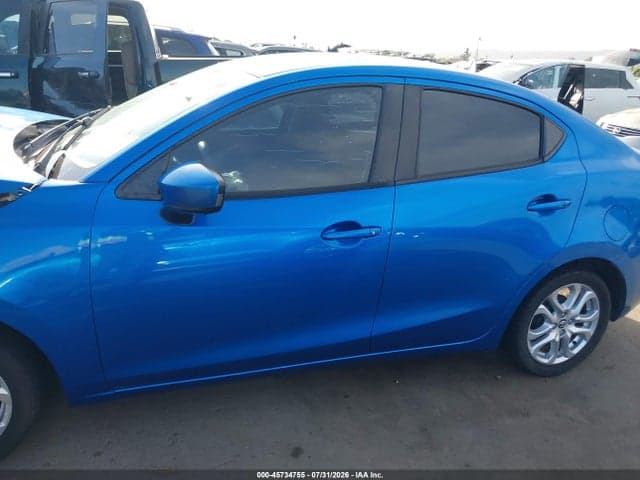 2018 TOYOTA YARIS IA 14