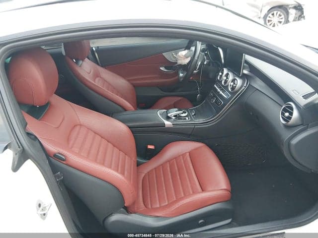 2017 MERCEDES-BENZ C 300 5