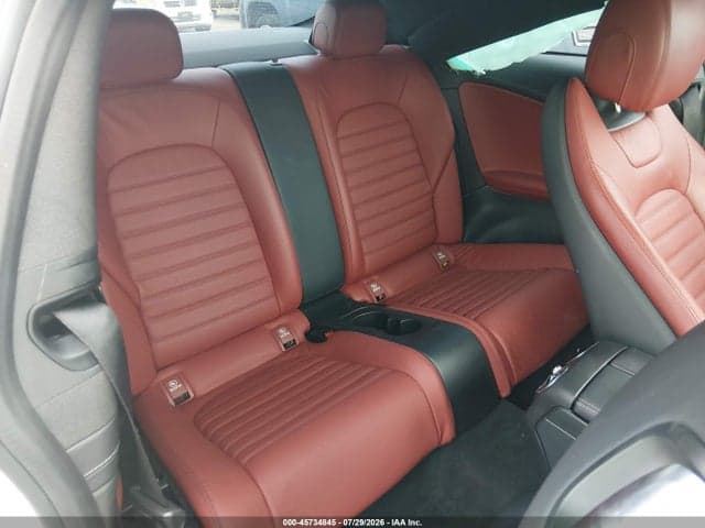 2017 MERCEDES-BENZ C 300 8