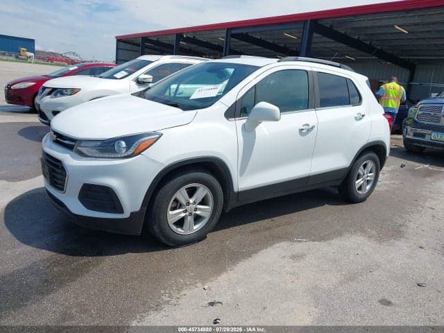 2017 CHEVROLET TRAX LT 2