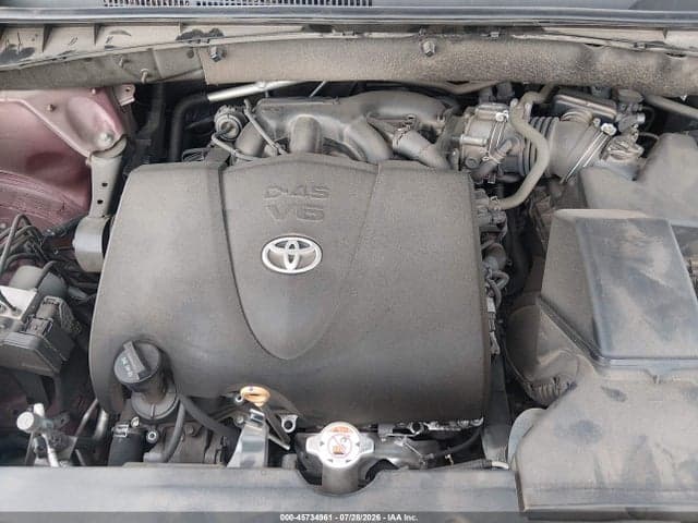 2018 TOYOTA HIGHLANDER XLE 10