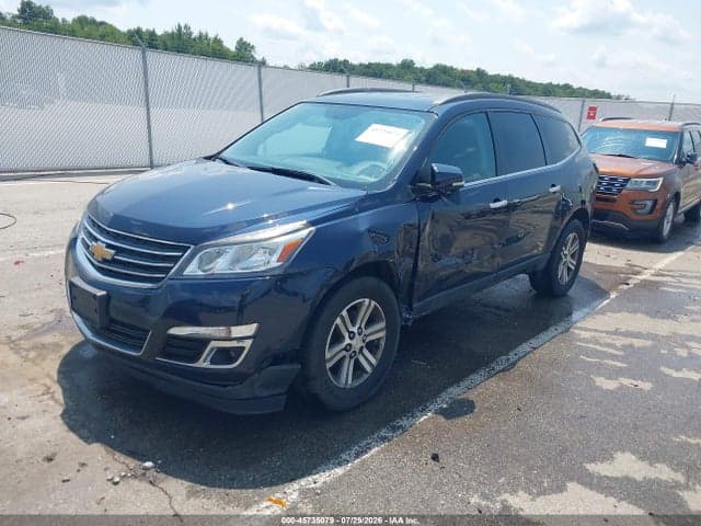 2017 CHEVROLET TRAVERSE LT 2