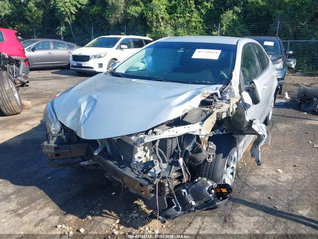 2017 TOYOTA COROLLA LE 6