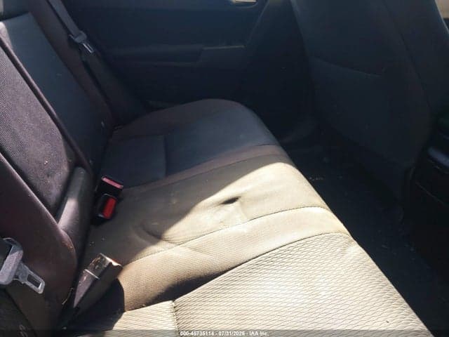 2017 TOYOTA COROLLA LE 8