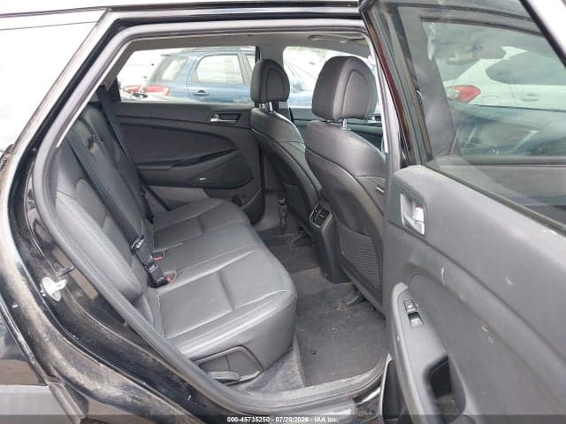 2017 HYUNDAI TUCSON LIMITED 8