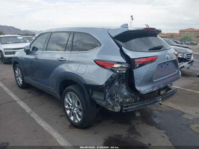 2021 TOYOTA HIGHLANDER LIMITED 3