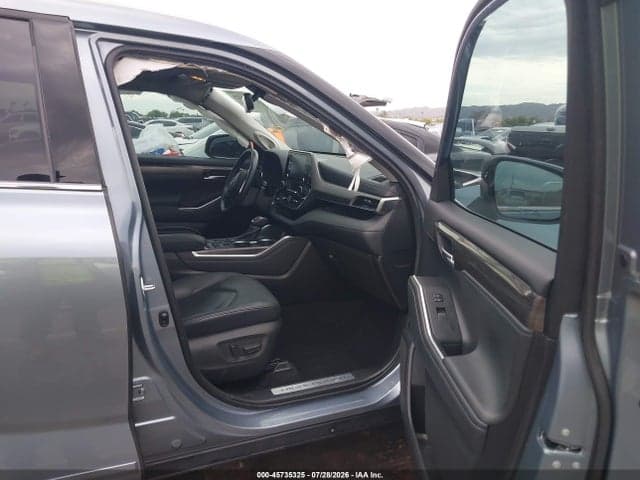 2021 TOYOTA HIGHLANDER LIMITED 5