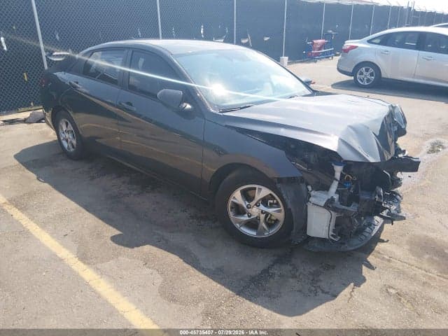 2021 HYUNDAI ELANTRA SE 1