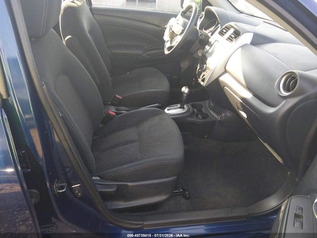 2019 NISSAN VERSA 1.6 SV 5