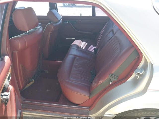 1986 MERCEDES-BENZ 420 SEL 8