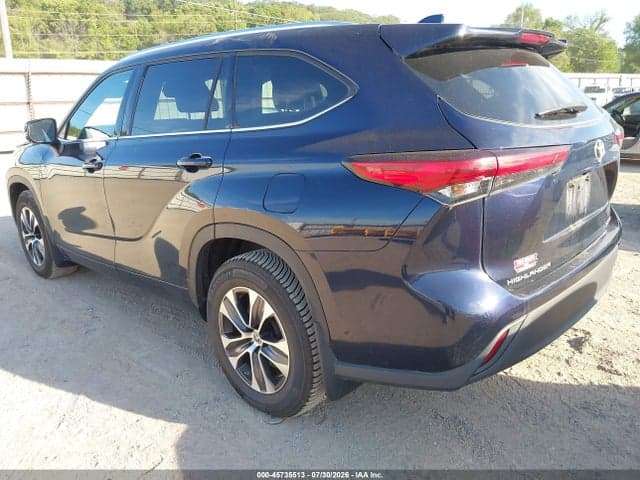 2020 TOYOTA HIGHLANDER XLE 3
