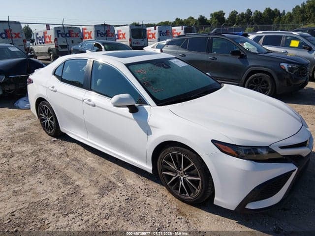 2021 TOYOTA CAMRY SE AWD 12