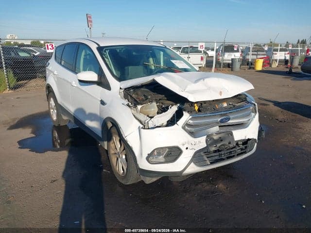2017 FORD ESCAPE SE 1