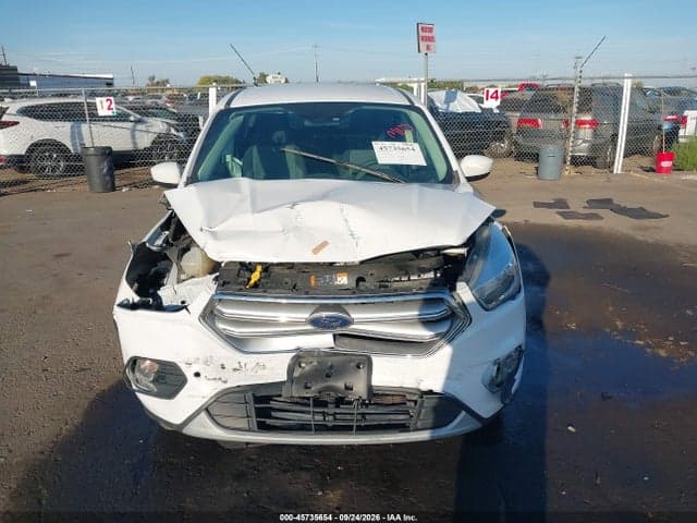2017 FORD ESCAPE SE 12