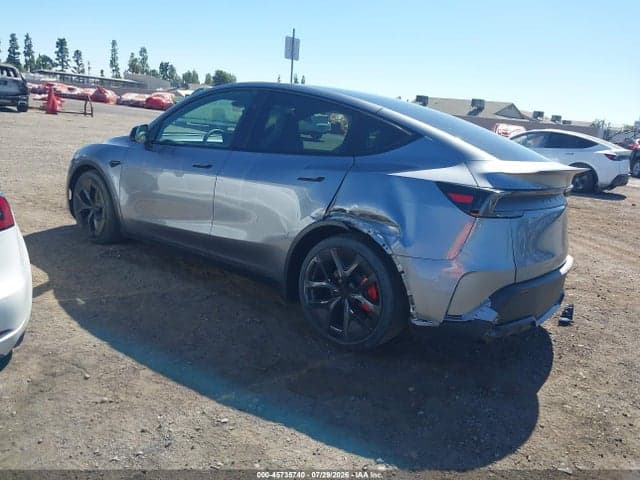 2026 TESLA MODEL Y PERFORMANCE ALL-WHEEL DRIVE 3